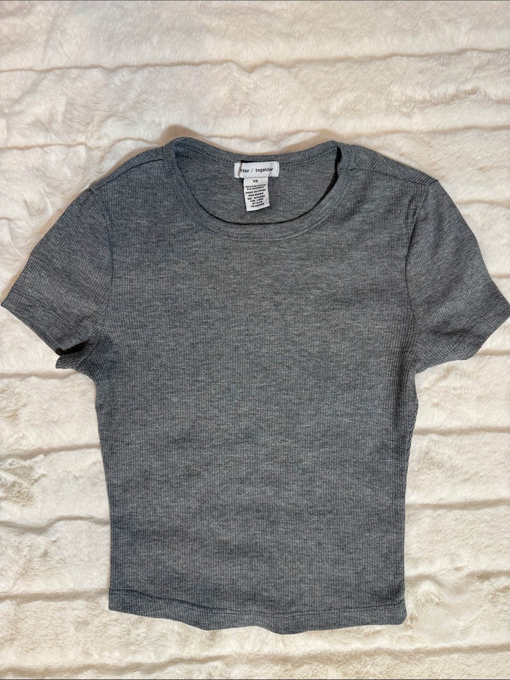 NWOT gray ribbed short sleeve top
